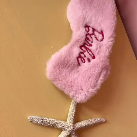 Apartment Barbie-themed 3bdr Penthouse Near The Beach, Nesebar