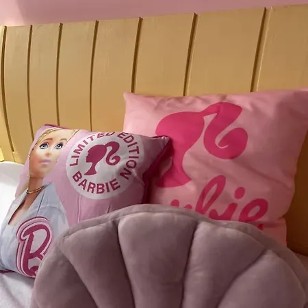Apartment Barbie-themed 3bdr Penthouse Near The Beach, Nesebar