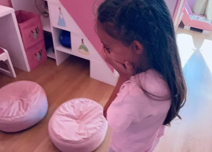 Апартамент Barbie-themed 3bdr Penthouse Near The Beach,