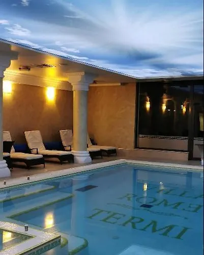 Апартамент Barbie-themed 3bdr Penthouse Near The Beach,