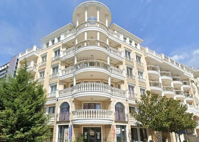 Barbie-themed 3bdr Penthouse Near The Beach, Апартамент