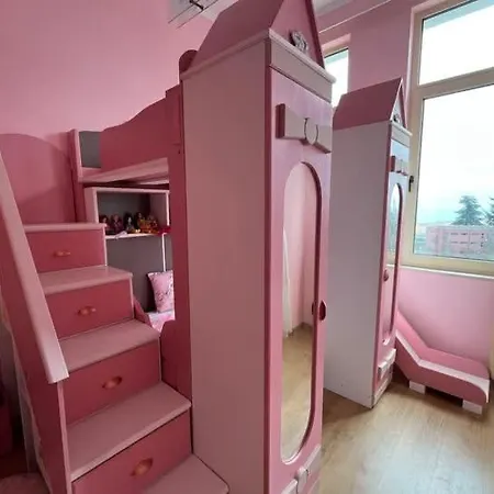 Barbie-themed 3bdr Penthouse Near The Beach, 公寓 *