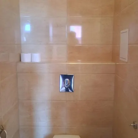 Barbie-themed 3bdr Penthouse Near The Beach, * 内塞伯尔