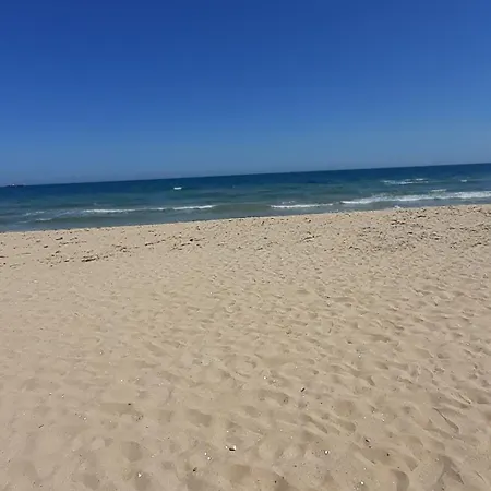 Barbie-themed 3bdr Penthouse Near The Beach, 内塞伯尔