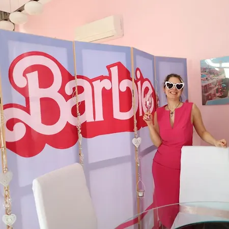 Barbie-themed 3bdr Penthouse Near The Beach, Apartmán