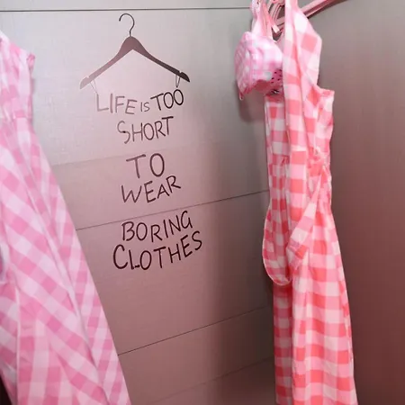Barbie-themed 3bdr Penthouse Near The Beach, * Nesebar