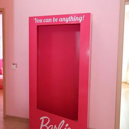 Barbie-themed 3bdr Penthouse Near The Beach, Lägenhet