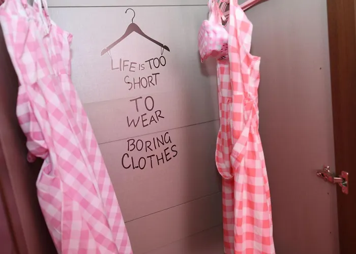 Barbie-themed 3bdr Penthouse Near The Beach, * Nessebar