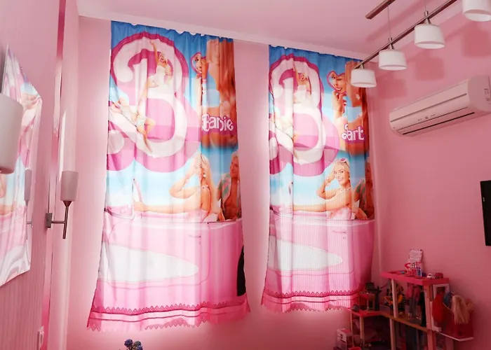 Barbie-themed 3bdr Penthouse Near The Beach, * Nessebar