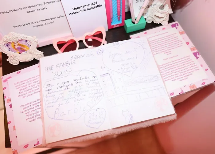 Barbie-themed 3bdr Penthouse Near The Beach, Nessebar