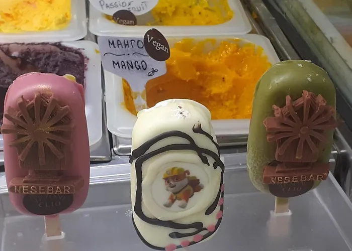 Apartment Barbie-themed 3bdr Penthouse Near The Beach, Nessebar